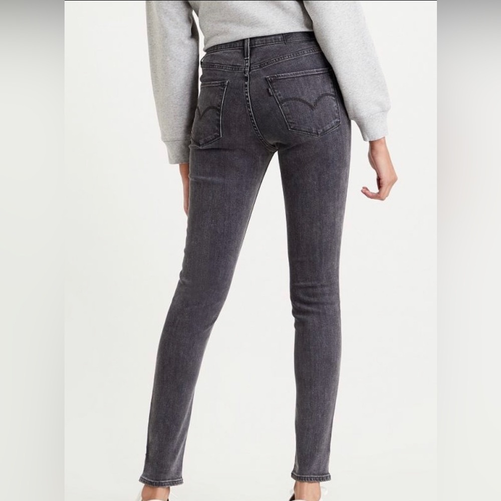 Levi’s 721 high rise skinny